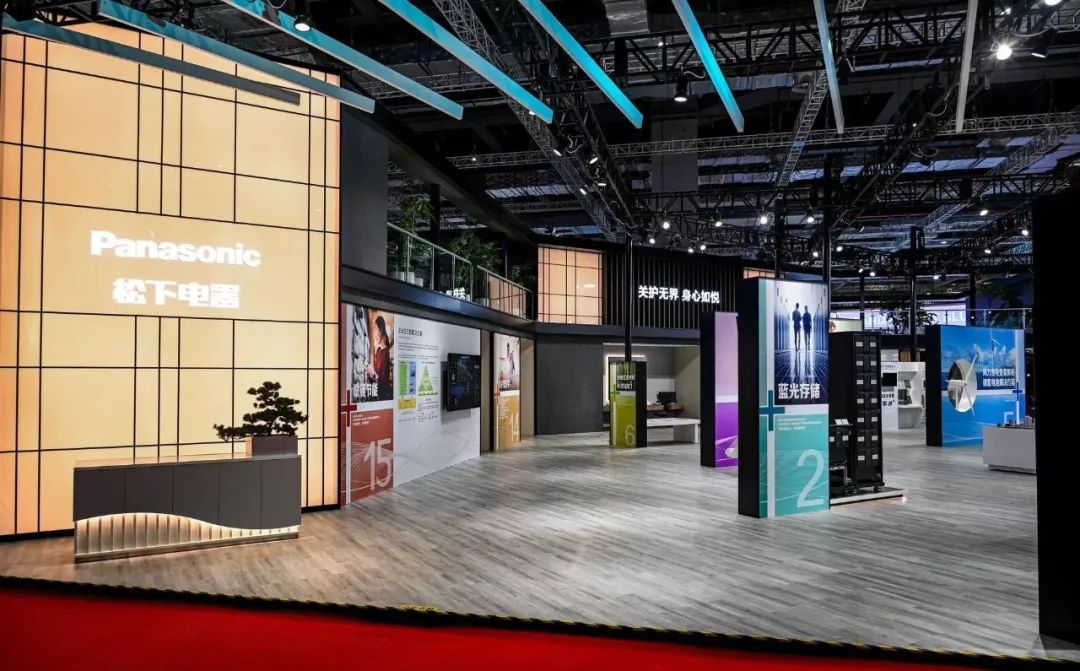 武漢展位設計搭建公司領你看最具有創(chuàng)意00家企業(yè)展臺的2023進博會(松下展位)5